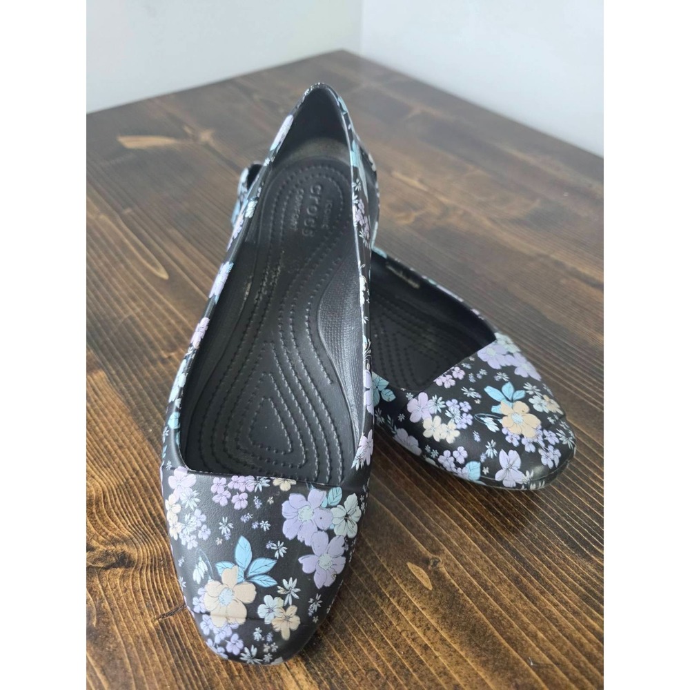 Crocs Women's Shoes Size 7 Floral Black Purple Slingback Slip On Flat Ballet